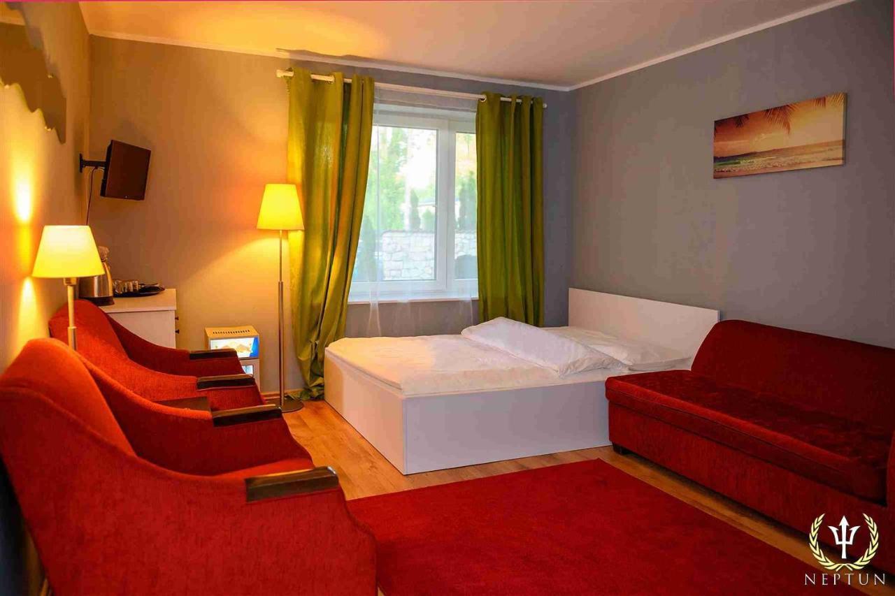 Neptun Ψ Hotel Jastrzebia Gora Exterior photo
